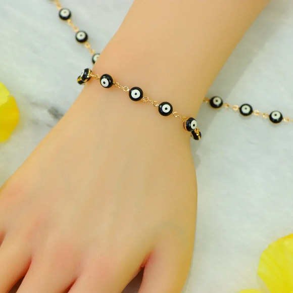 Minimalist Bracelet, Sleek & Modern Design, Women’s Fashion, YC110008-B - Picture 2 of 10